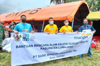 Bank Mandiri salurkan bantuan untuk korban letusan Gunung Semeru