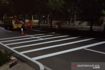 Pemkot Bekasi pasang marka garis kejut antisipasi aksi balap liar