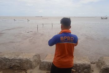 Pencarian dua nelayan hilang di Perairan Mandalika Jepara terus dilakukan