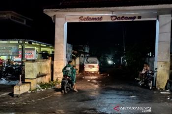Kawasan sekitar Semeru diguyur hujan deras pada Selasa malam