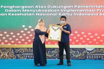 Pemprov Sumsel beri penghargaan  ke tenaga kesehatan