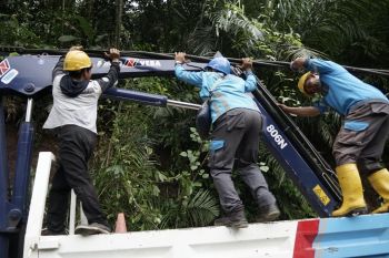PLN berhasil pulihkan 100 persen lokasi terdampak banjir di Lombok dan Bima