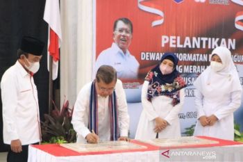 Jusuf Kalla melantik pengurus PMI NTB periode 2021-2026