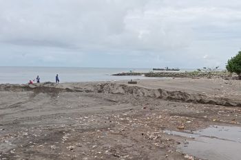 Pemkot Mataram mengimbau warga tetap waspada dampak cuaca hidrometeorologi