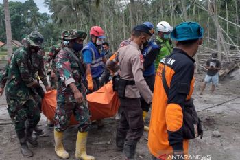 Tim gabungan terus lakukan pencarian korban hilang bencana Semeru
