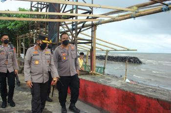 Kapolda Sulut pantau pesisir pantai Boulevard II Manado