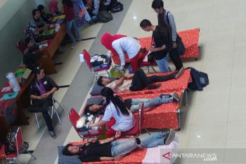 Kodam II Sriwijaya gelar donor darah massal di lima provinsi