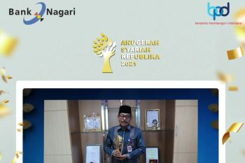Bank Nagari raih Anugerah Syariah Republika 2021