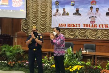 Bea Cukai Sidoarjo jelaskan lima poin penting tentang rokok ilegal