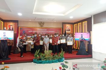 Menkumham RI beri penghargaan pelayanan HAM pada 26 Satker Kemenkumham Sumbar