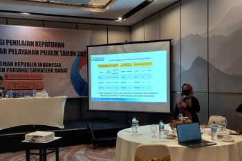 Pemberhentian perangkat nagari secara sepihak marak terjadi di Sumbar