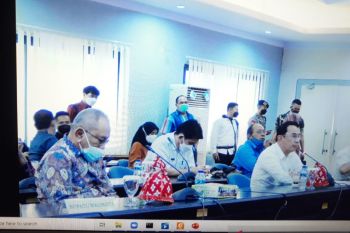 Pemkab Sigi  dorong pemerintah desa vaksinasi 100 orang per hari
