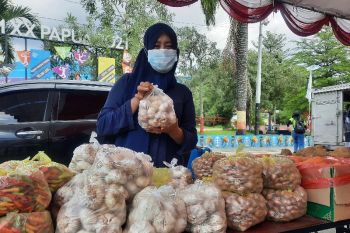Pasar Murah BI Papua tawarkan bawang merah Rp36 ribu per kilo