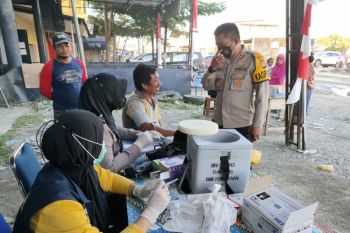 Polres Mamuju Tengah gelar vaksinasi COVID-19 serentak di seluruh polsek