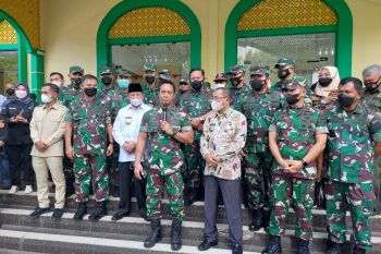 Bantu penanganan banjir rob Ternate, Panglima TNI kerahkan personel dari Korem 152/Baabullah