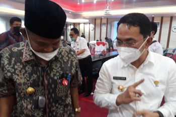 Pemkab Sigi gandeng sejumlah pihak  percepat capaian vaksinasi COVID-19