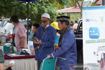 PLN Mobile dan kompor listrik disosialisasikan pada Festival Tolak Bala