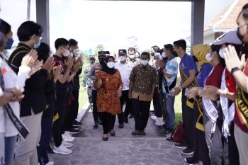 Bupati Sleman meresmikan "tetenger" erupsi Merapi Museum Terbuka Bakalan