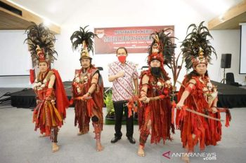 Seni budaya-bahasa daerah harus dilestarikan