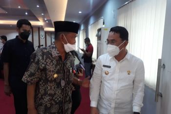Gubernur Sulteng  sarankan ada inovasi kejar capaian vaksinasi
