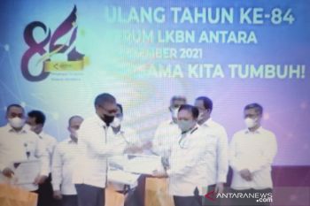 Biro Kalteng raih penghargaan khusus di HUT ANTARA ke-84
