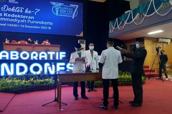 Fakultas Kedokteran UMP gelar Sumpah Dokter periode ke-7