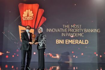 BNI Emerald dapatkan penghargaan karena tumbuh kuat dan berkualitas