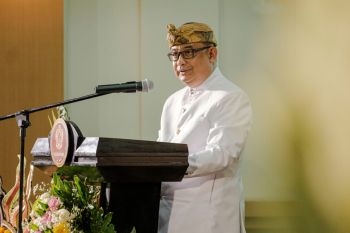 Birografi Tjokorda Raka dirilis