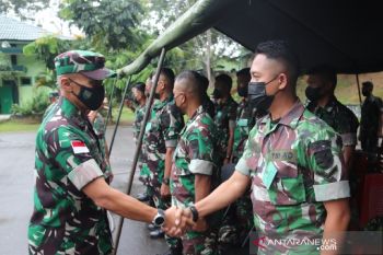 Pangdam XVII/Cenderawasih: Satuan BKO Koramil persiapan harus humanis