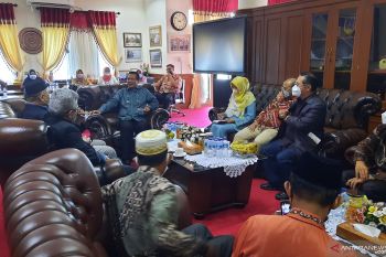 Pemkot Pariaman terapkan layanan kesehatan berbasis syariah pada 2022