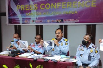 Imigrasi Papua: Enam WN asal China dikenakan sanksi berbeda