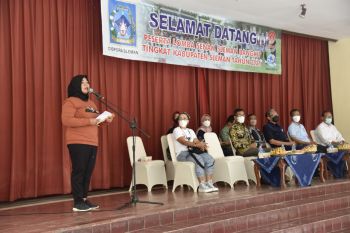 Pemkab Sleman menggelar lomba Senam Sleman Bangkit