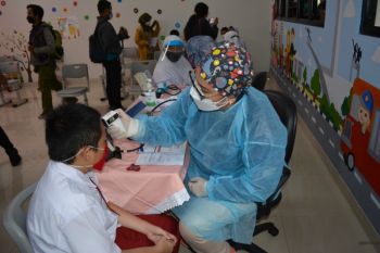 Vaksinasi COVID-19 mendorong optimalisasi PTM terbatas