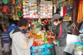 Disnakerindag Jayawijaya panggil 12 penjual makanan kadaluwarsa