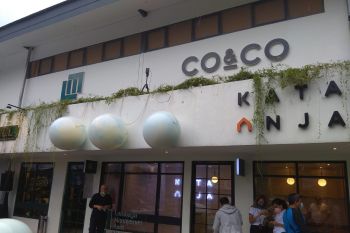 Sri Mulyani resmikan Creative Hub bagi UMKM dan anak muda di Bandung