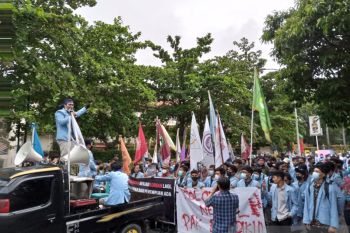Mahasiswa Unri desak berkas Dekan tersangka pelecehan segera dilengkapi