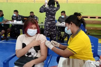 Dinkes Kota Kupang diminta percepat vaksinasi cegah Omicron