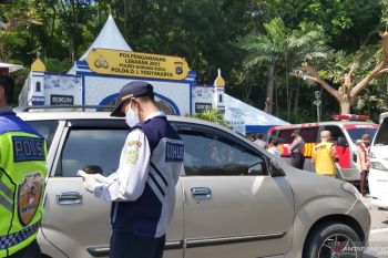 Polres Gunung Kidul merekayasa lalu lintas menuju objek wisata