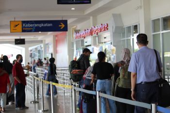 Bandara Radin Inten ingatkan penumpang di bawah 12 tahun wajib lampirkan hasil tes PCR