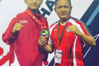 Karateka asal Lampung raih medali perak di AKF Kazakstan