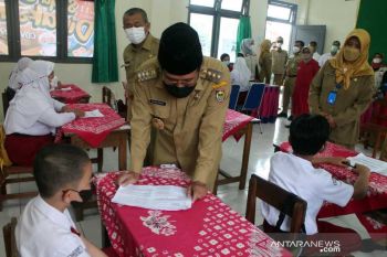 Tekan COVID-19, Bupati Boyolali: Warga tak perlu mudik libur Natal