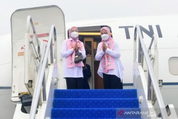 Iriana Jokowi tinjau vaksinasi anak di Bandung