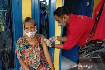 Cakupan vaksinasi lansia di Kudus capai 60 persen