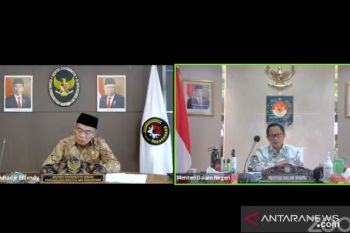 Pemerintah batasi kerumunan Natal-Tahun Baru maksimal 50 orang