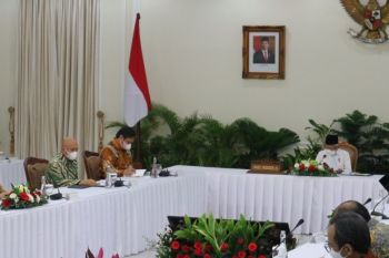 Wapres Ma'ruf Amin pimpin Rapat Penanggulangan Kemiskinan Ekstrem di Pesisir
