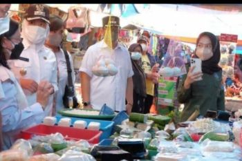 Palembang imbau warga waspadai makanan kedaluwarsa