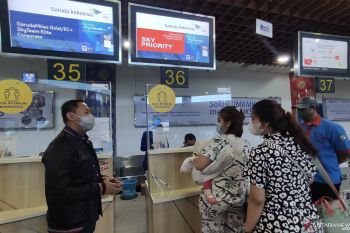 Bandara SMB II Palembang perketat  pemeriksaan selama libur Natal