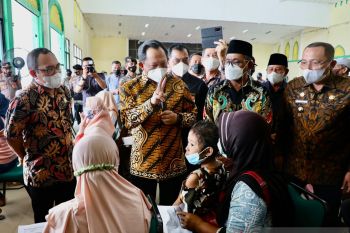 Mendagri minta masyarakat batasi aktivitas selama periode Natal-Tahun Baru
