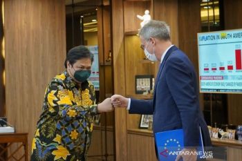 Menko Perekonomian Airlangga tegaskan komitmen percepatan Indonesia-EU CEPA