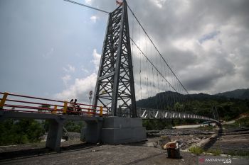 Jembatan Gantung Kaliregoyo